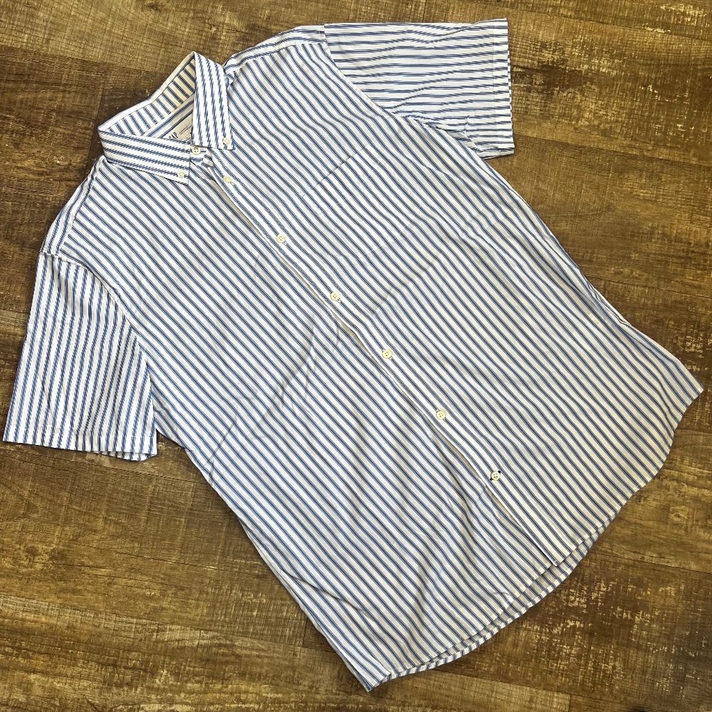 GAP Men's Short-Sleeve Button-Up Shirt | Large Tall | Casual Shirt